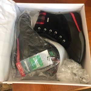 Women’s Cougar Waterproof insulated Duck Boots